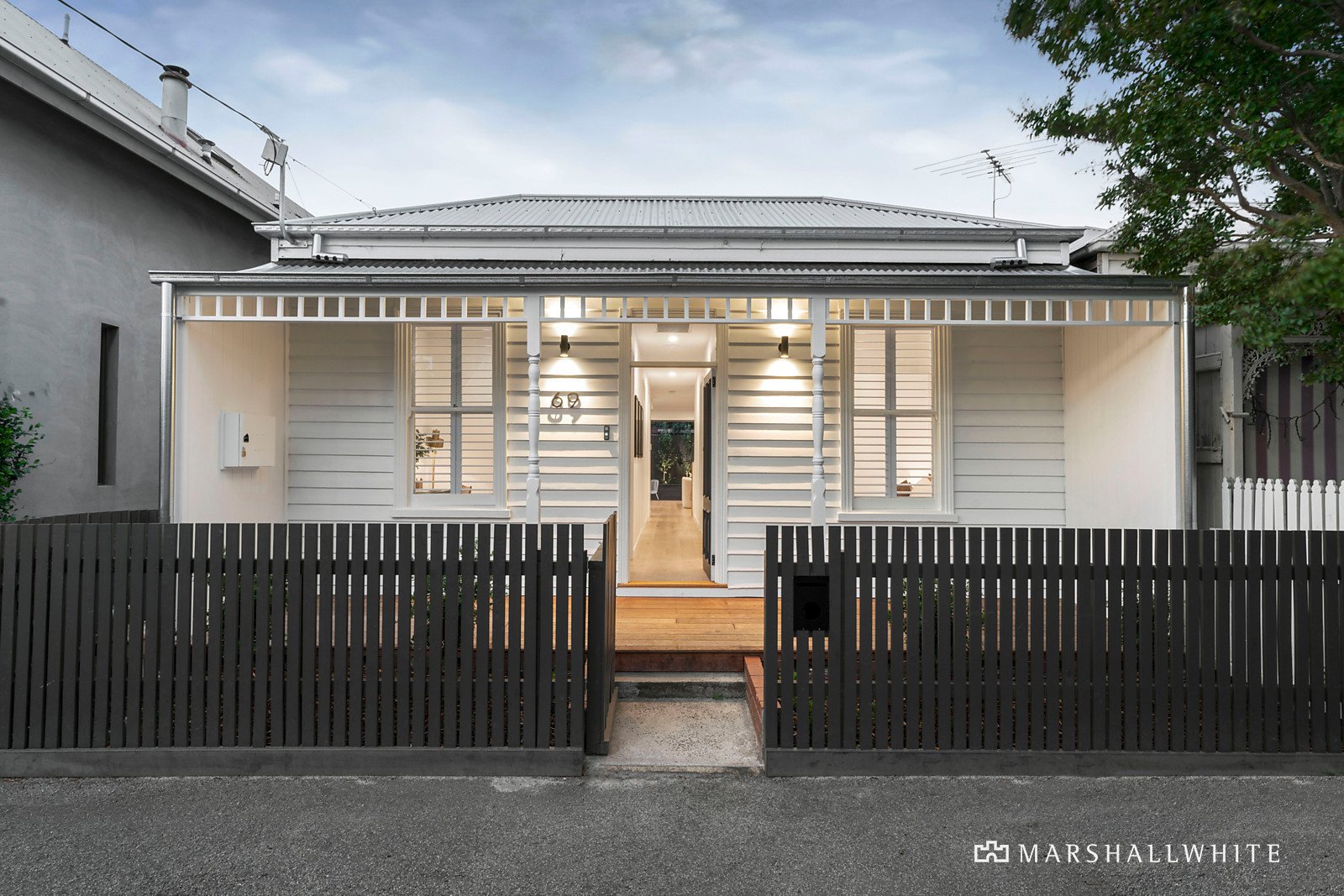 69 Carter Street, Middle Park, VIC