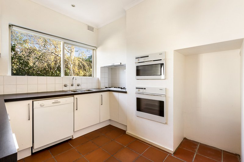 Gallery: 69 Cochrane Street