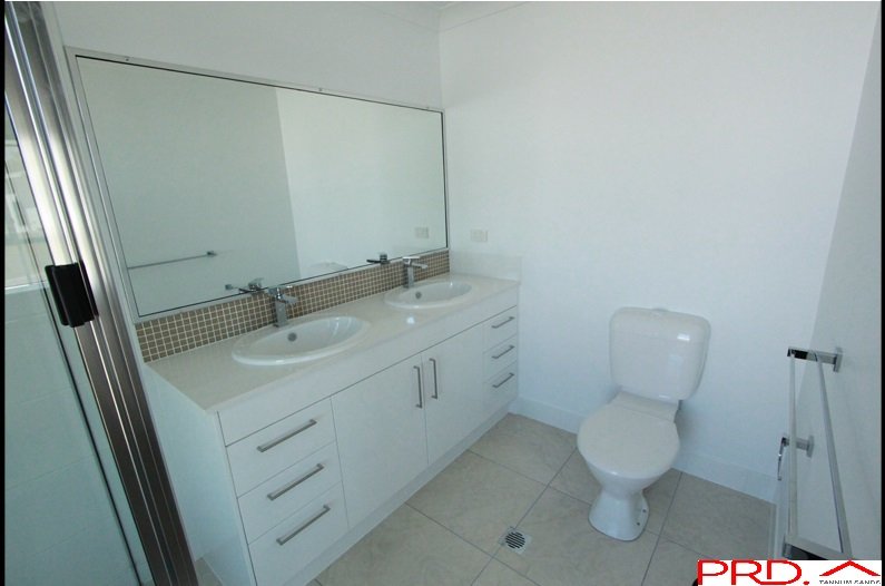 69 DAINTREE Boulevard NEW AUCKLAND 6