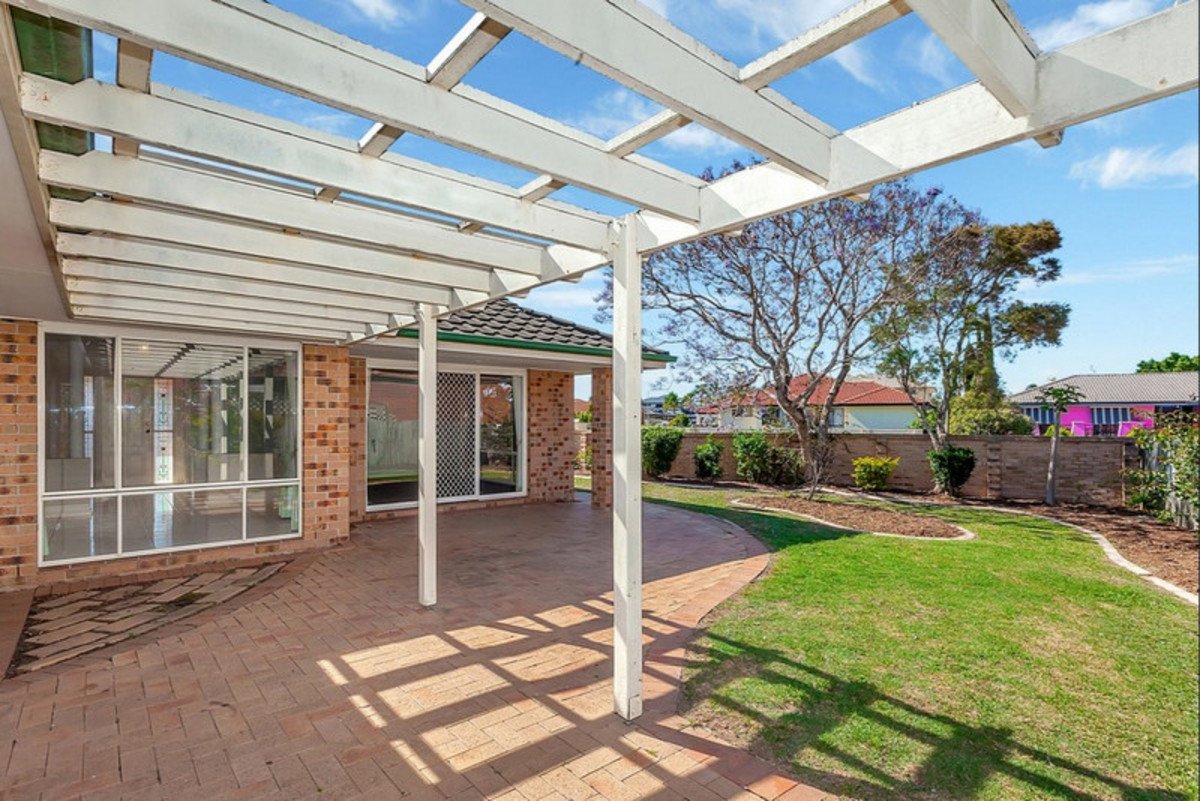 69 Dipper Drive Burleigh Waters 5