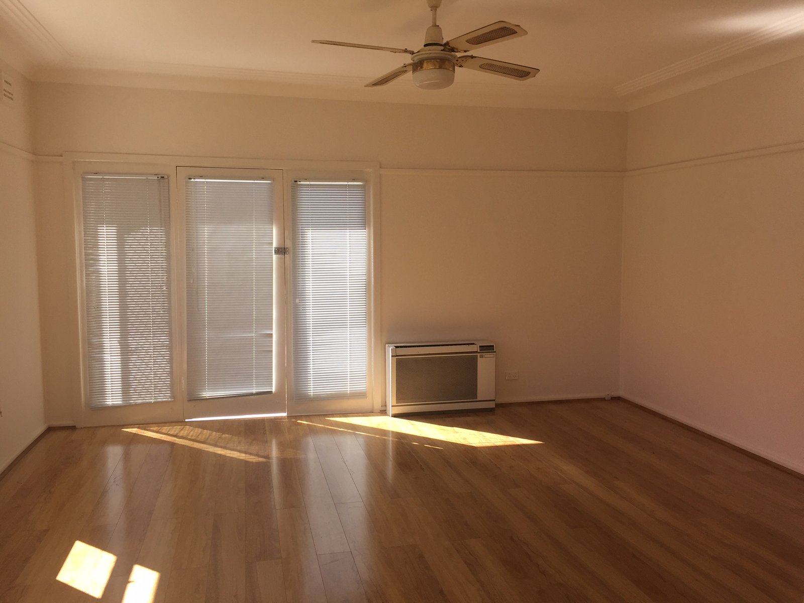 69 Doonmore Street PENRITH 4