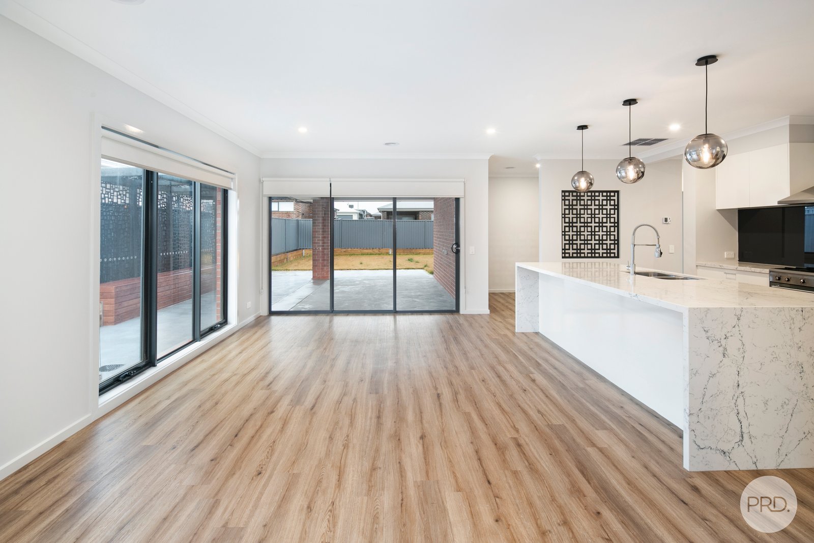 69 Dorset Drive ALFREDTON 4