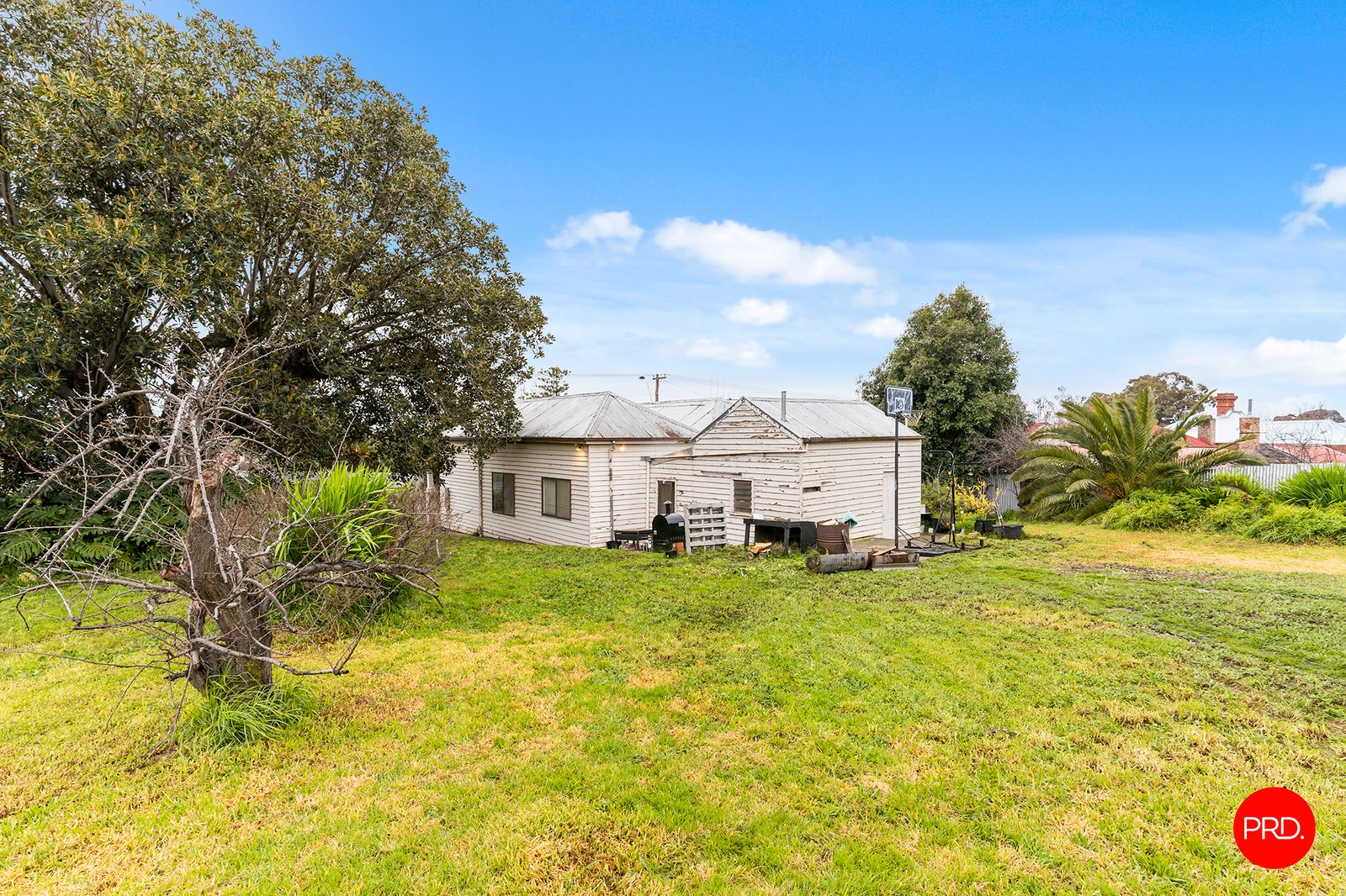 69 Eaglehawk Road IRONBARK 6