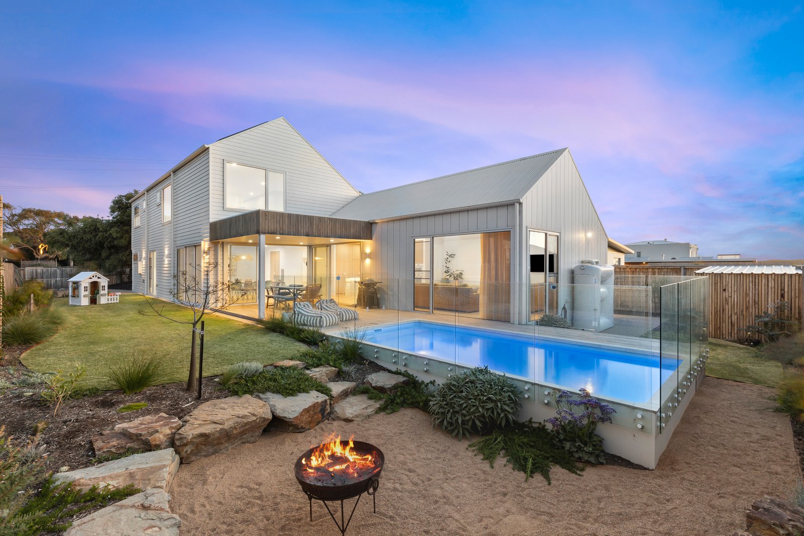 Real Estate and Property in 69 Fellows Road, Point Lonsdale, VIC