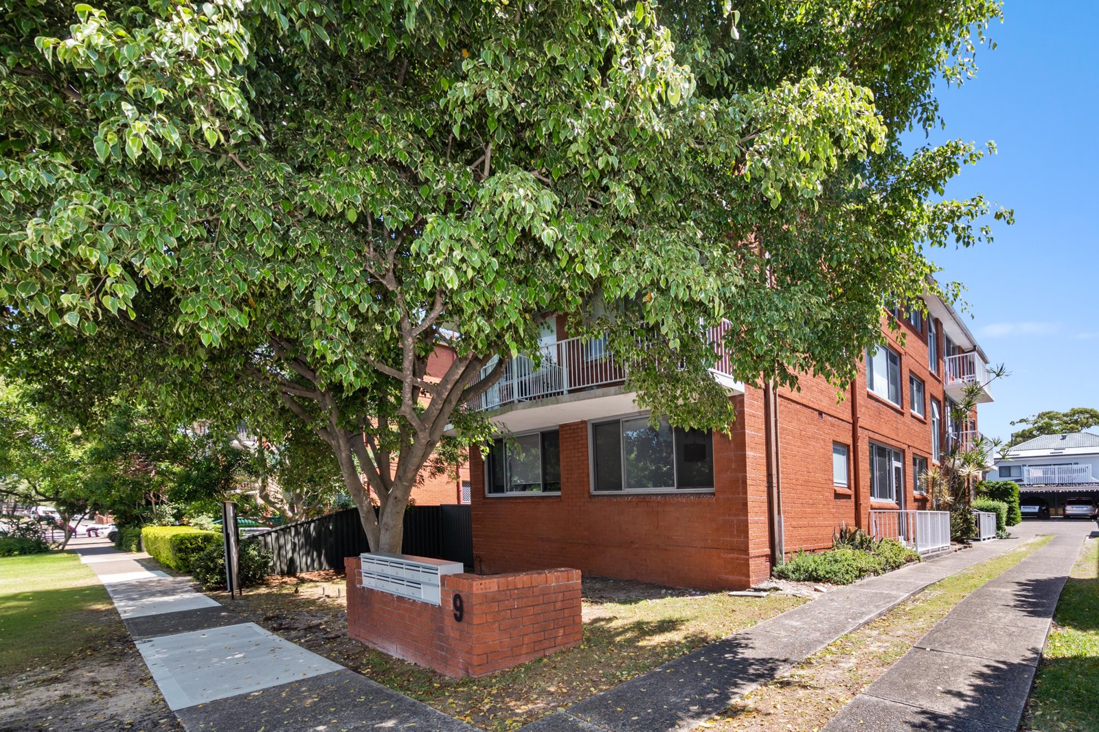 6/9 Flack Avenue HILLSDALE 12