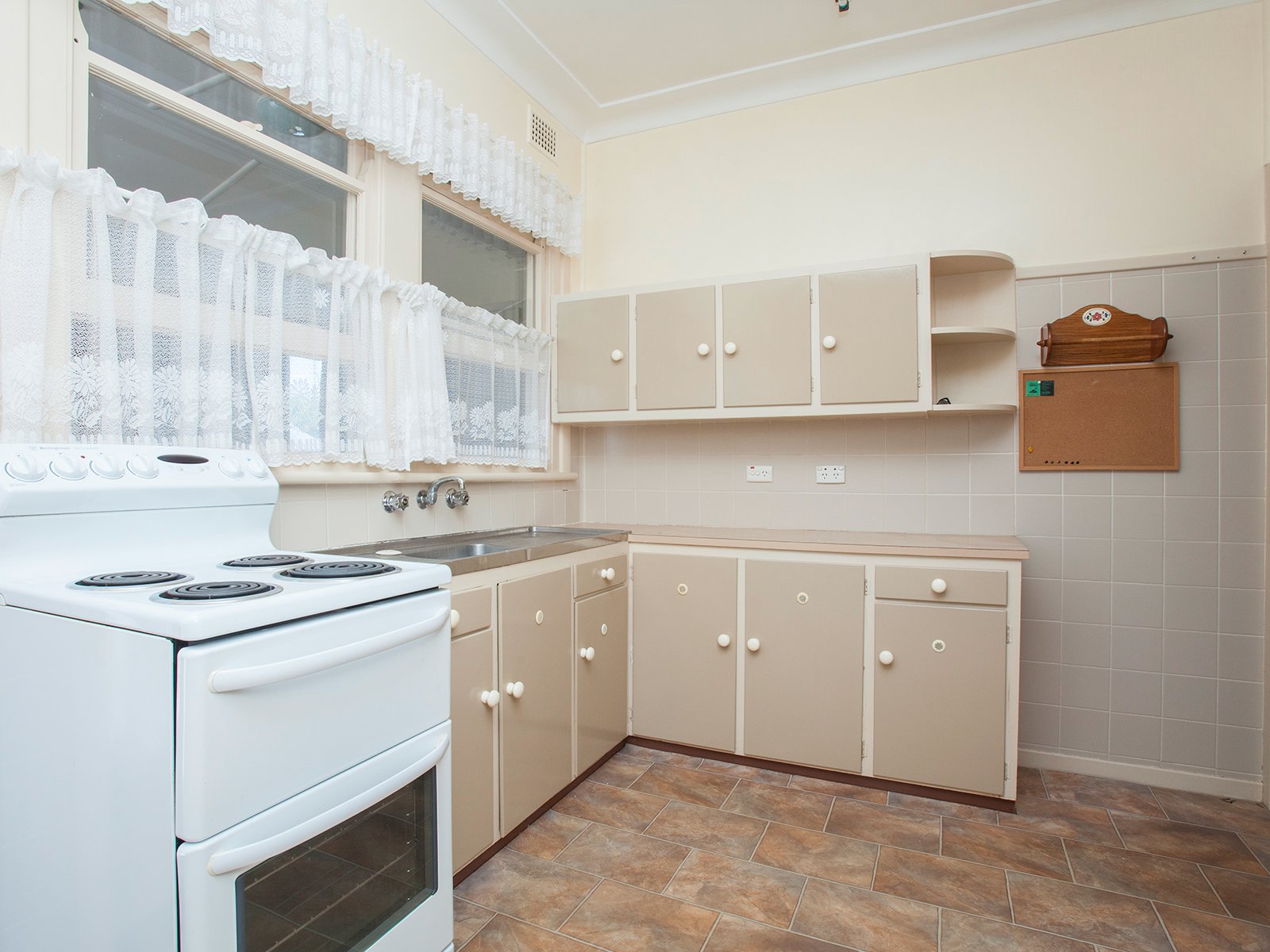 69 Flinders Street EAST MAITLAND 9