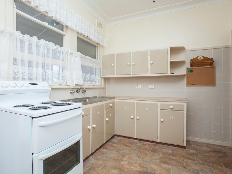 69 Flinders Street EAST MAITLAND 9