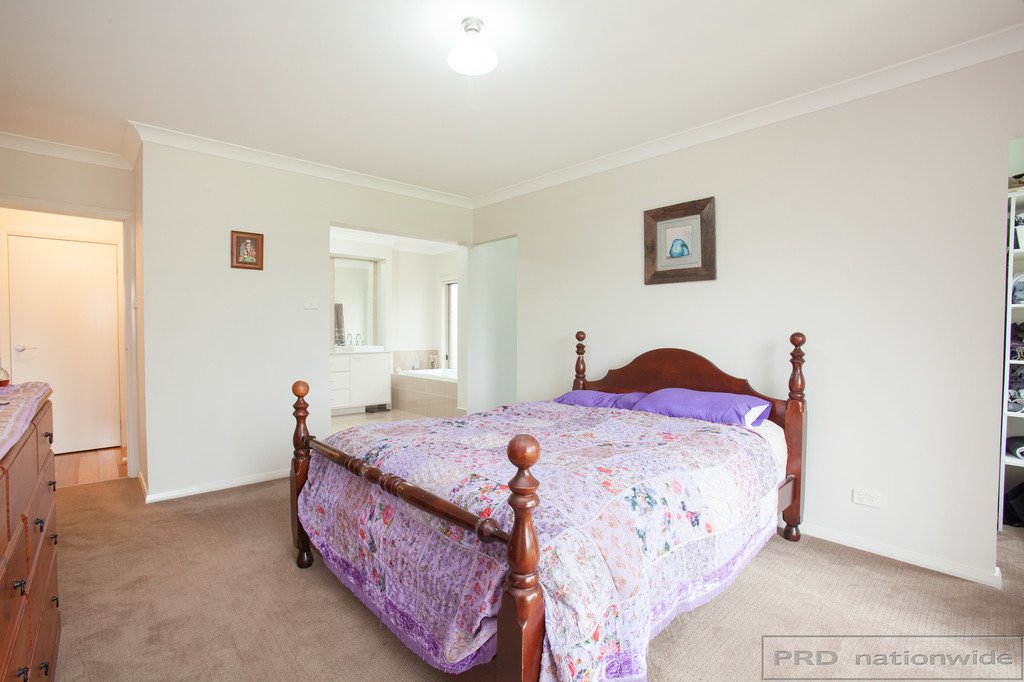69 Florence Street GRETA 9