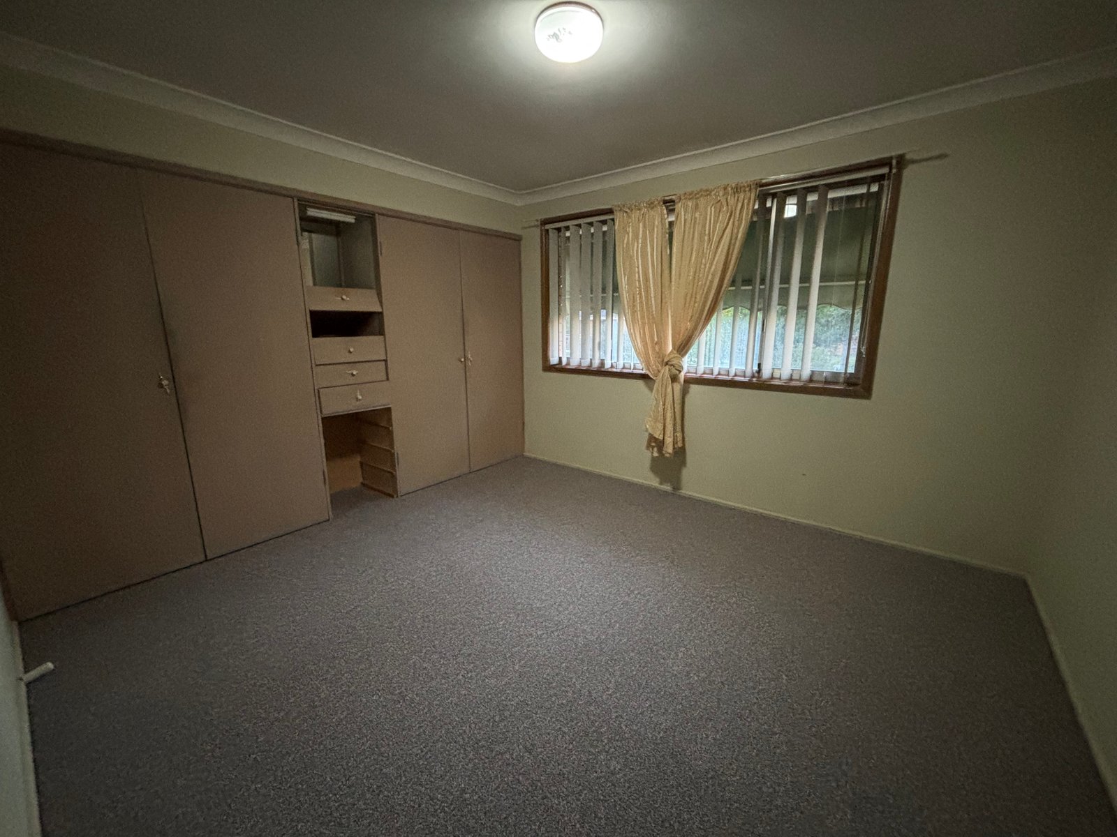 69 Garden Street SOUTH TAMWORTH 4