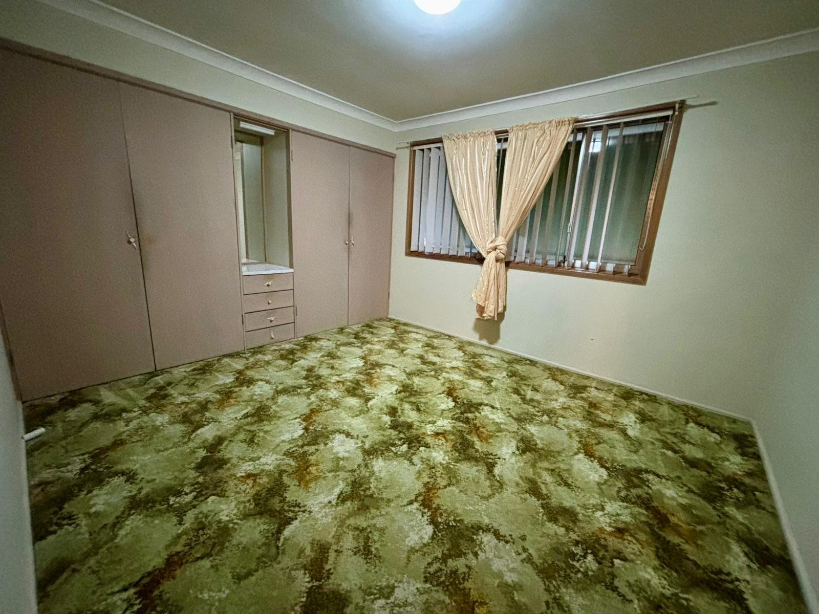 69 Garden Street SOUTH TAMWORTH 3