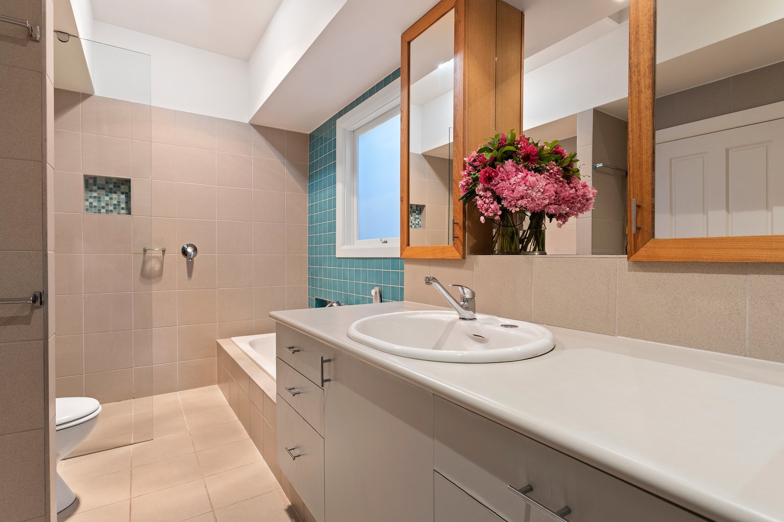 Real Estate and Property in 69 Gardenvale Road, Gardenvale, VIC