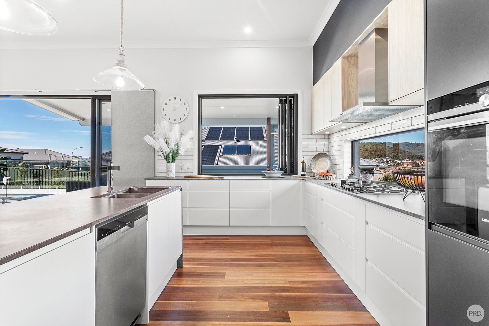 69 Gawul Circuit CORLETTE 9