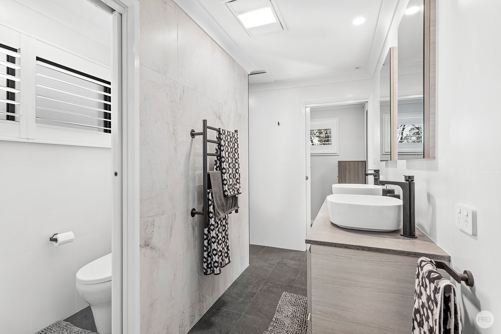 69 Gawul Circuit CORLETTE 24