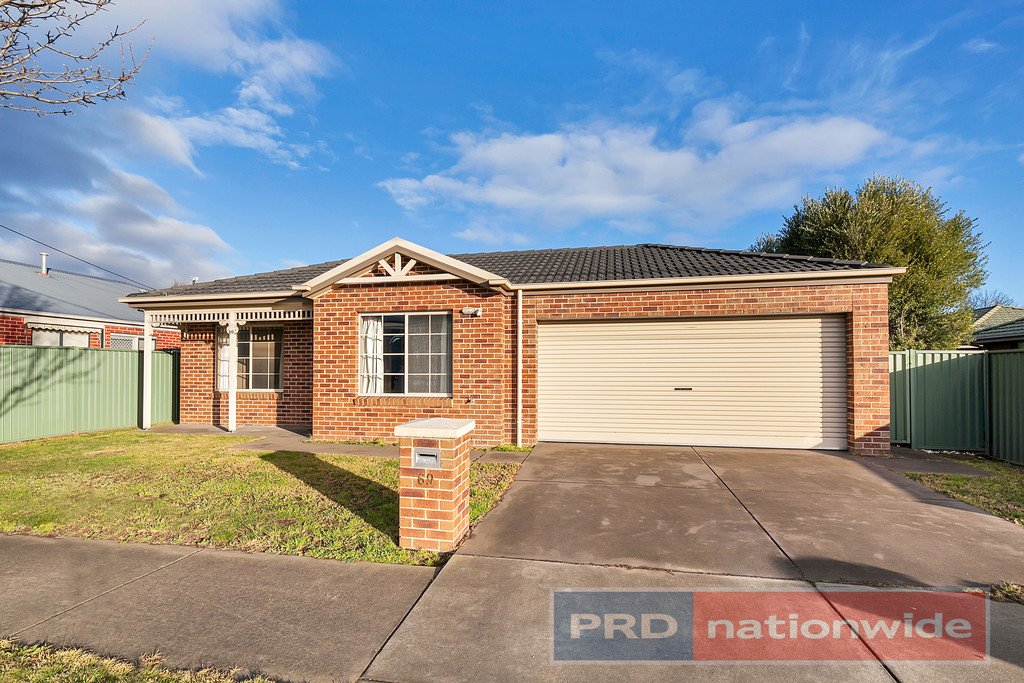 69 Hill Street SEBASTOPOL 1