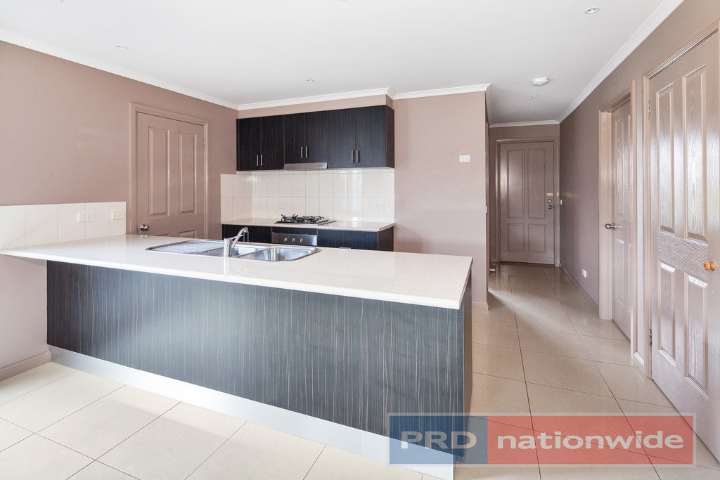 69 Hill Street SEBASTOPOL 2