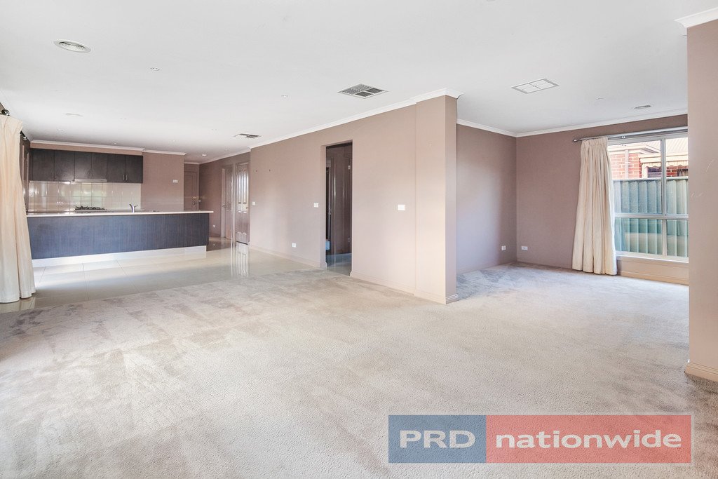 69 Hill Street SEBASTOPOL 3