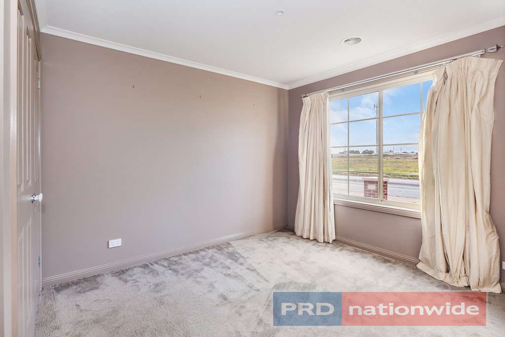 69 Hill Street SEBASTOPOL 6
