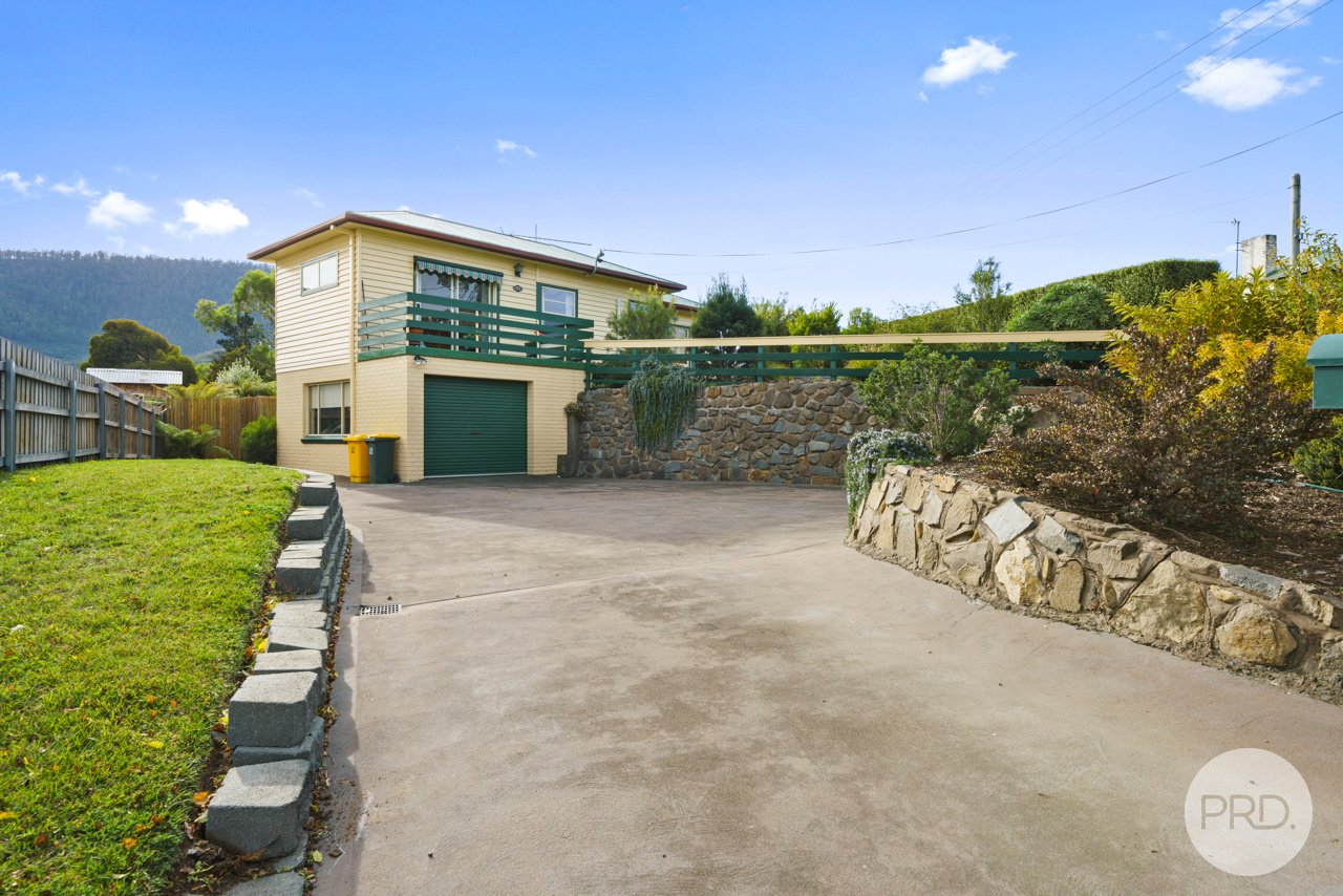 69 Hobart Road NEW NORFOLK 1