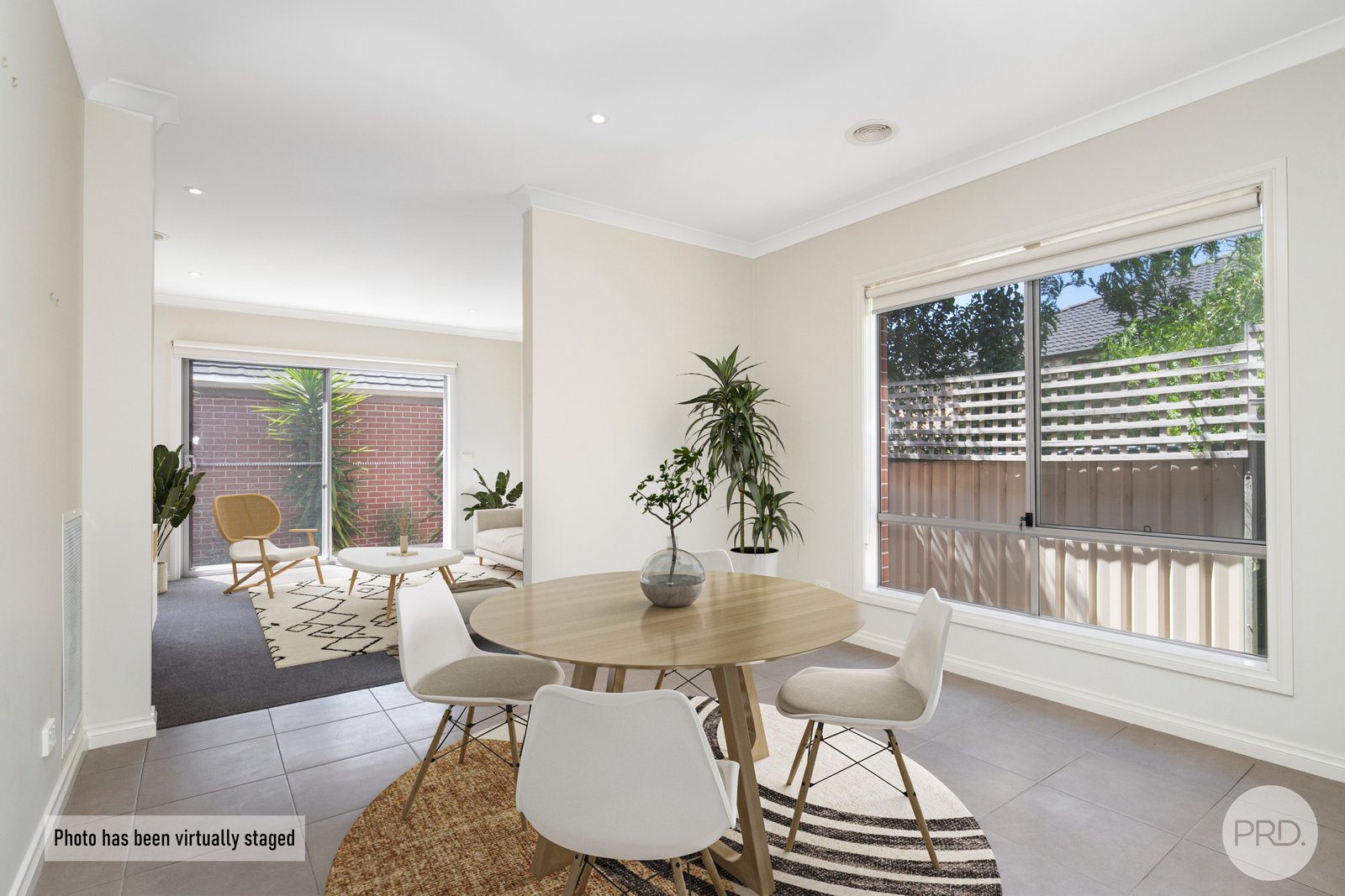 6/9 Horwood Drive CANADIAN 6