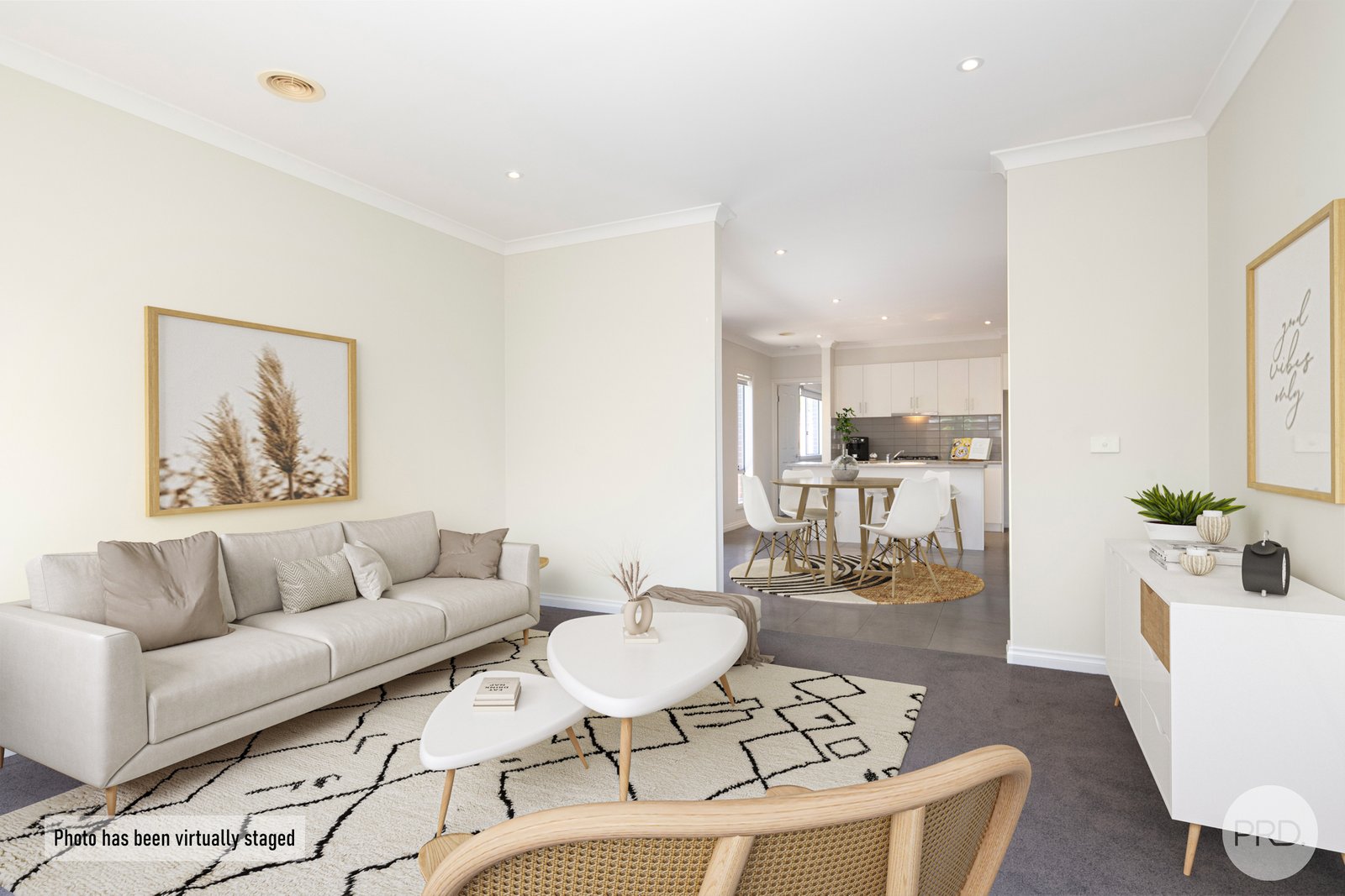 6/9 Horwood Drive CANADIAN 8