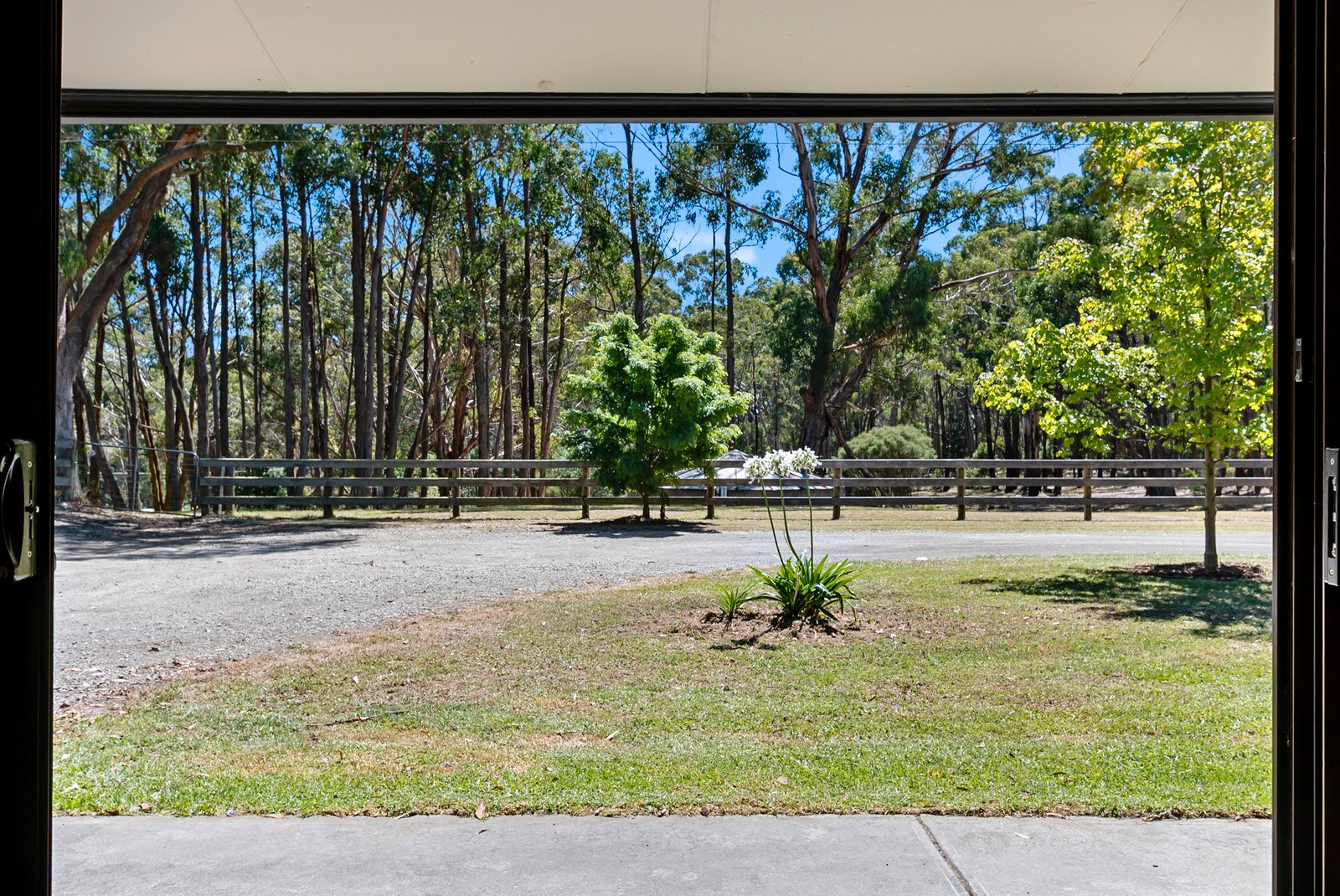 Real Estate and Property in 69 Island Farm Road, Woodend, VIC