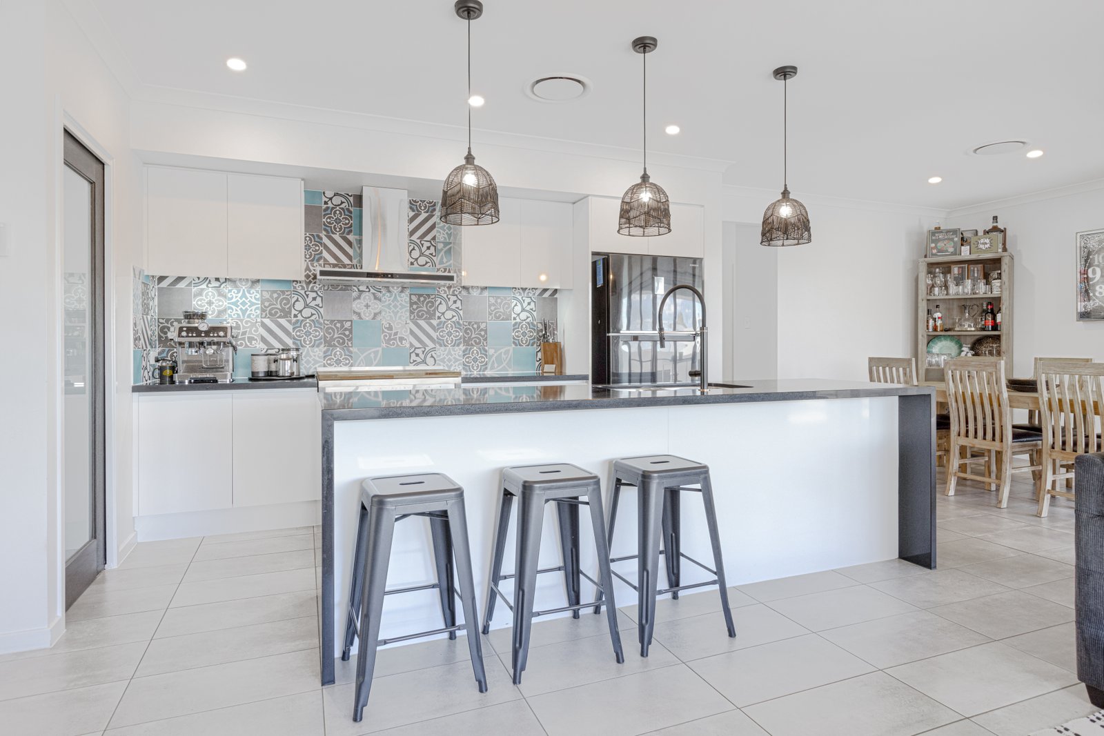 69 Kesterton Rise NORTH ROTHBURY 2