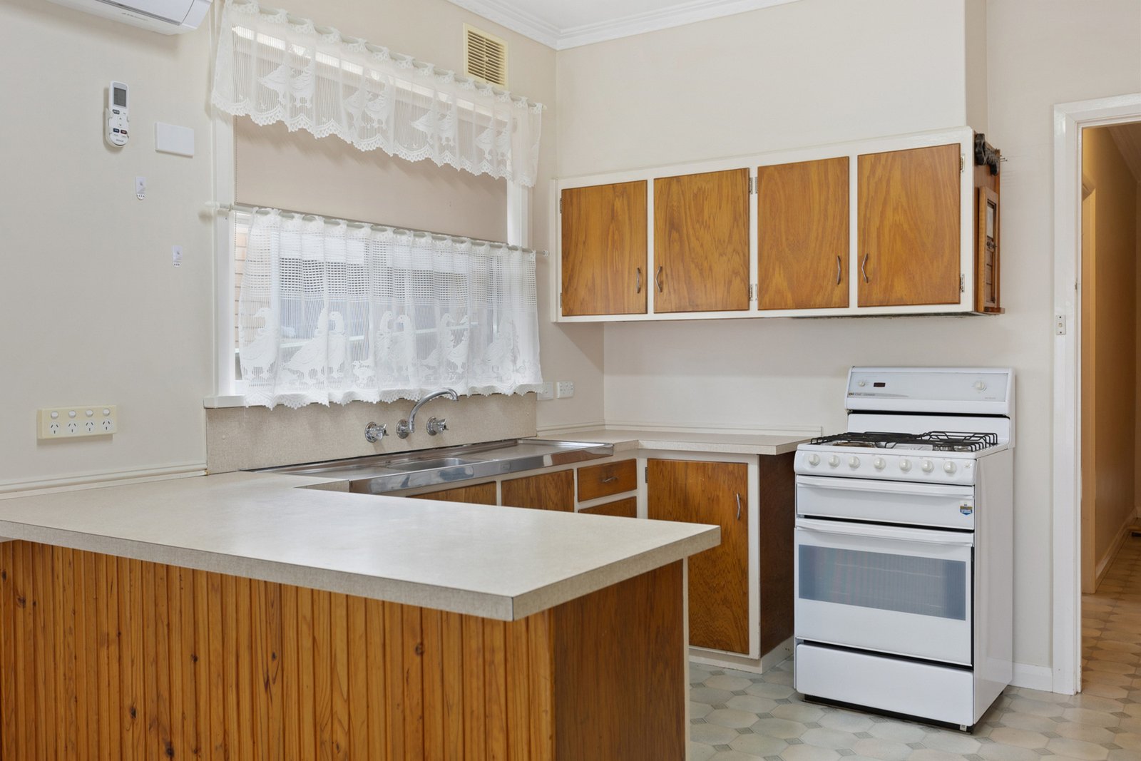 Gallery: 69 Kookaburra Avenue
