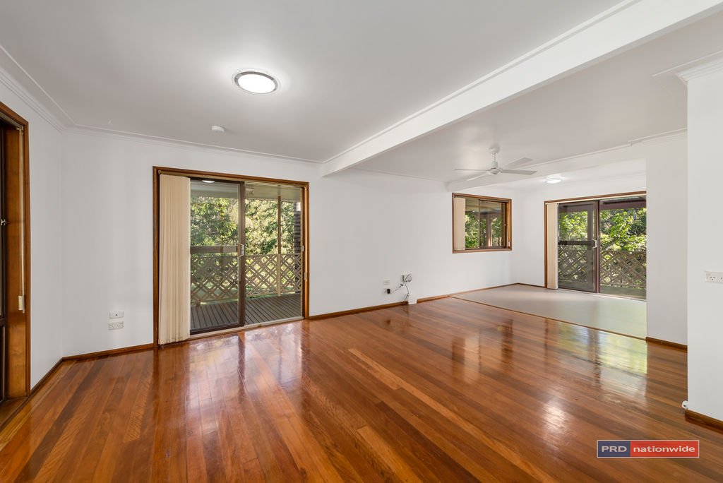 69 Korora Basin Road KORORA 2