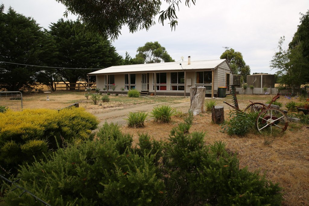 69 Lillis Lane MOUNT EGERTON 1