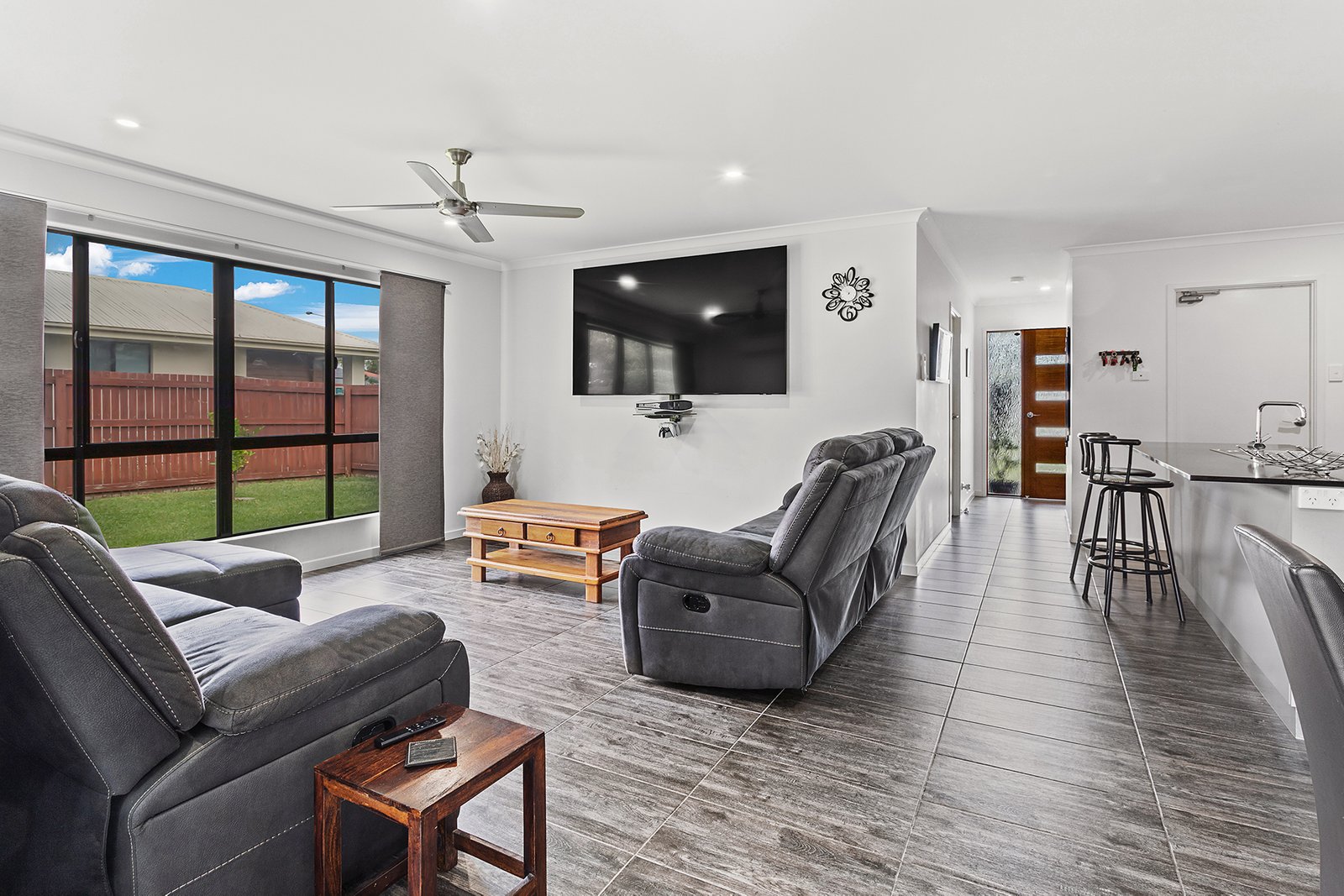 69 Macarthur Drive CANNONVALE 3