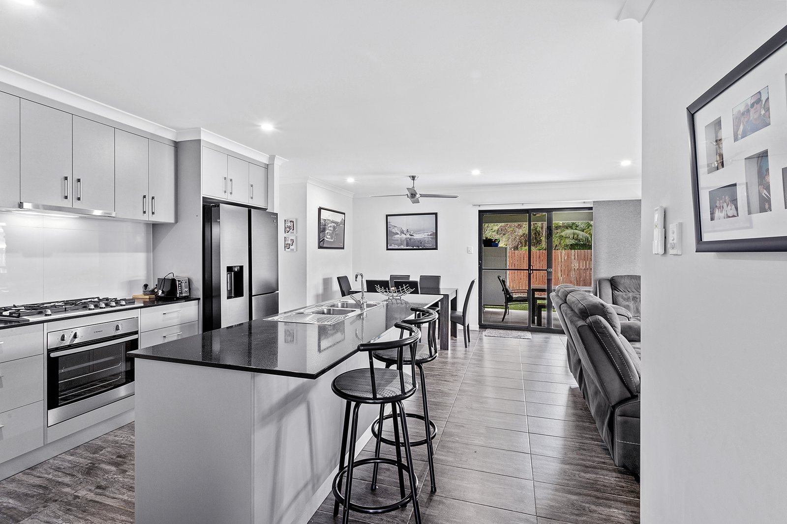 69 Macarthur Drive CANNONVALE 4