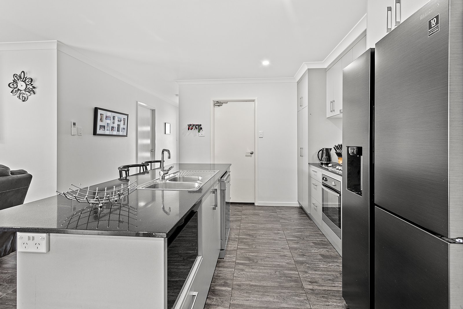 69 Macarthur Drive CANNONVALE 6