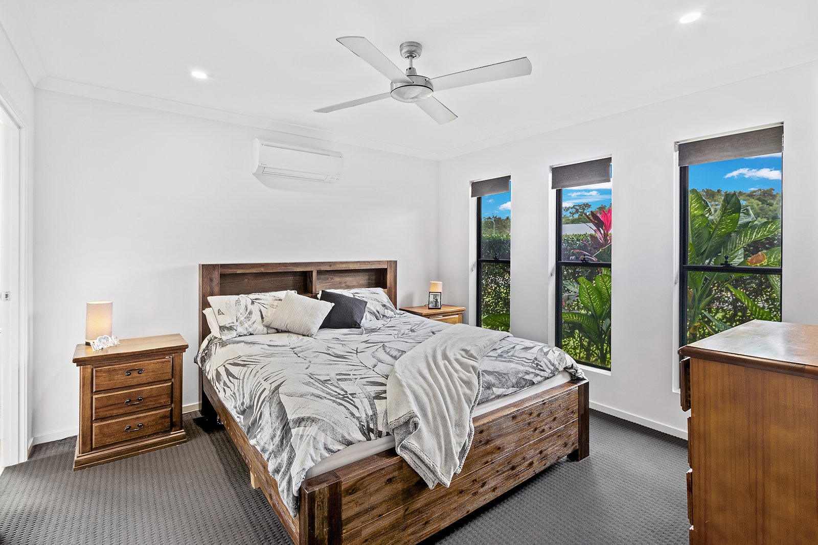 69 Macarthur Drive CANNONVALE 14