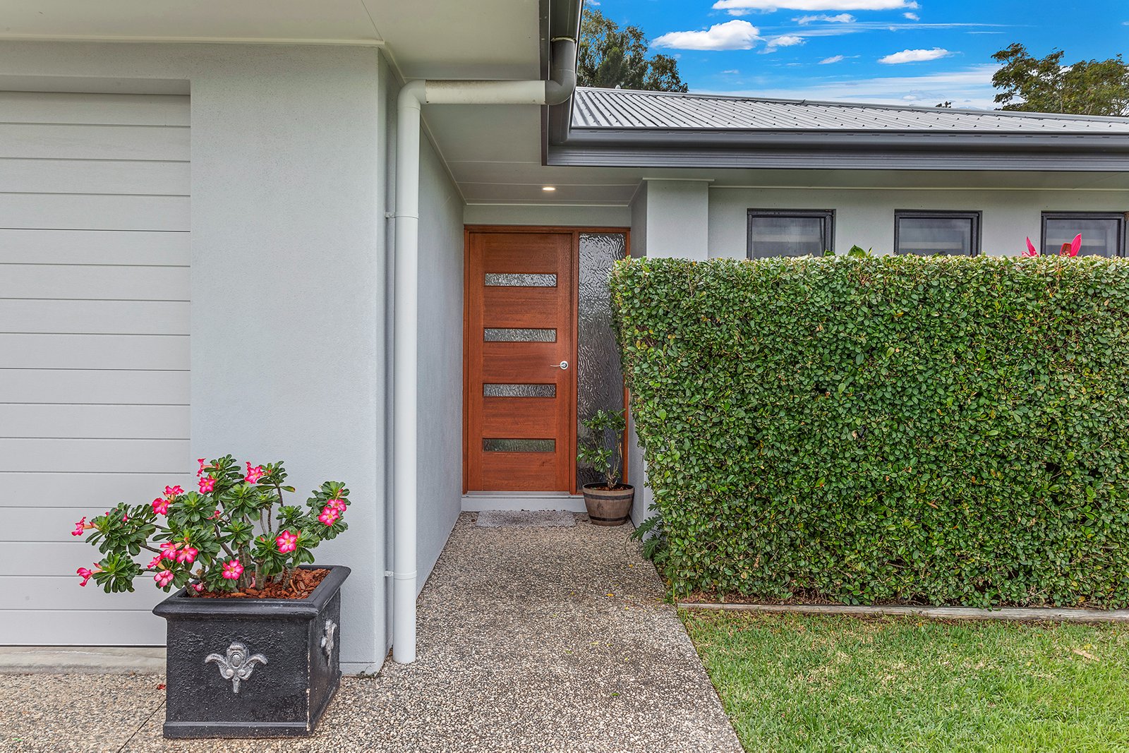 69 Macarthur Drive CANNONVALE 27