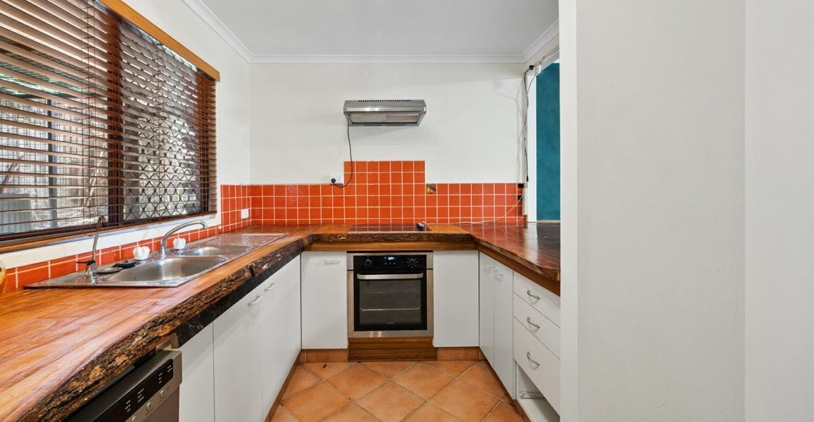 6/9 Martin Street NERANG 4