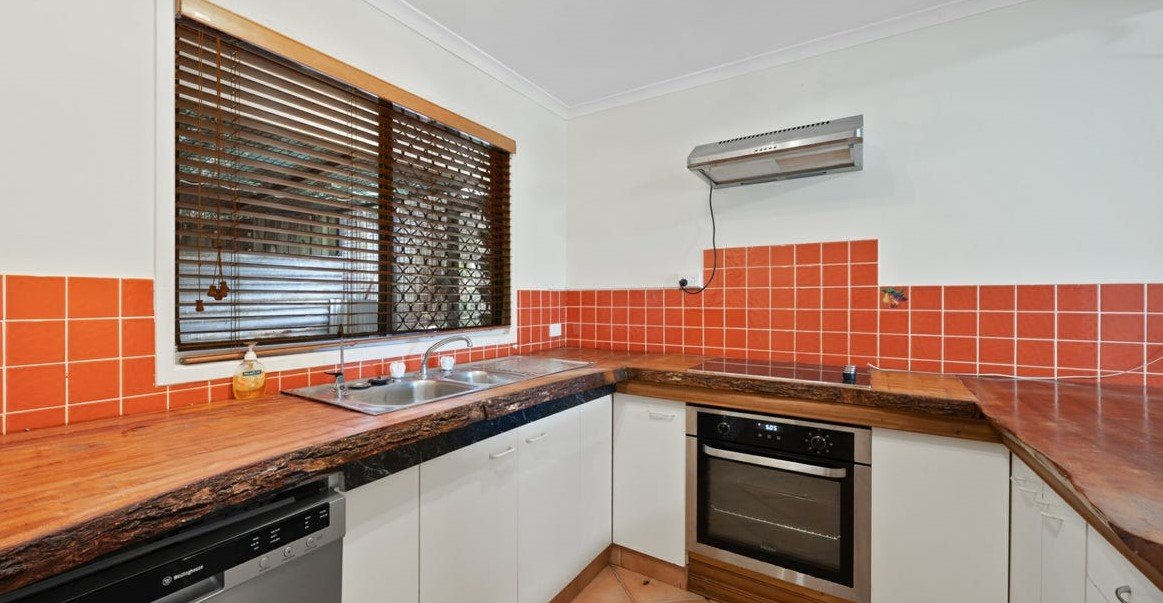 6/9 Martin Street NERANG 5