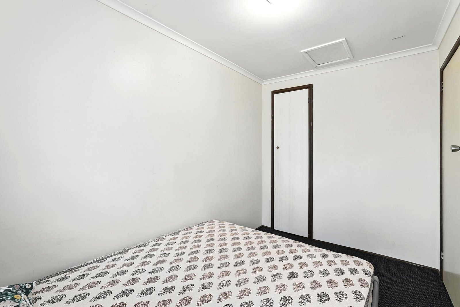 6/9 McGough Street GLENORCHY 8