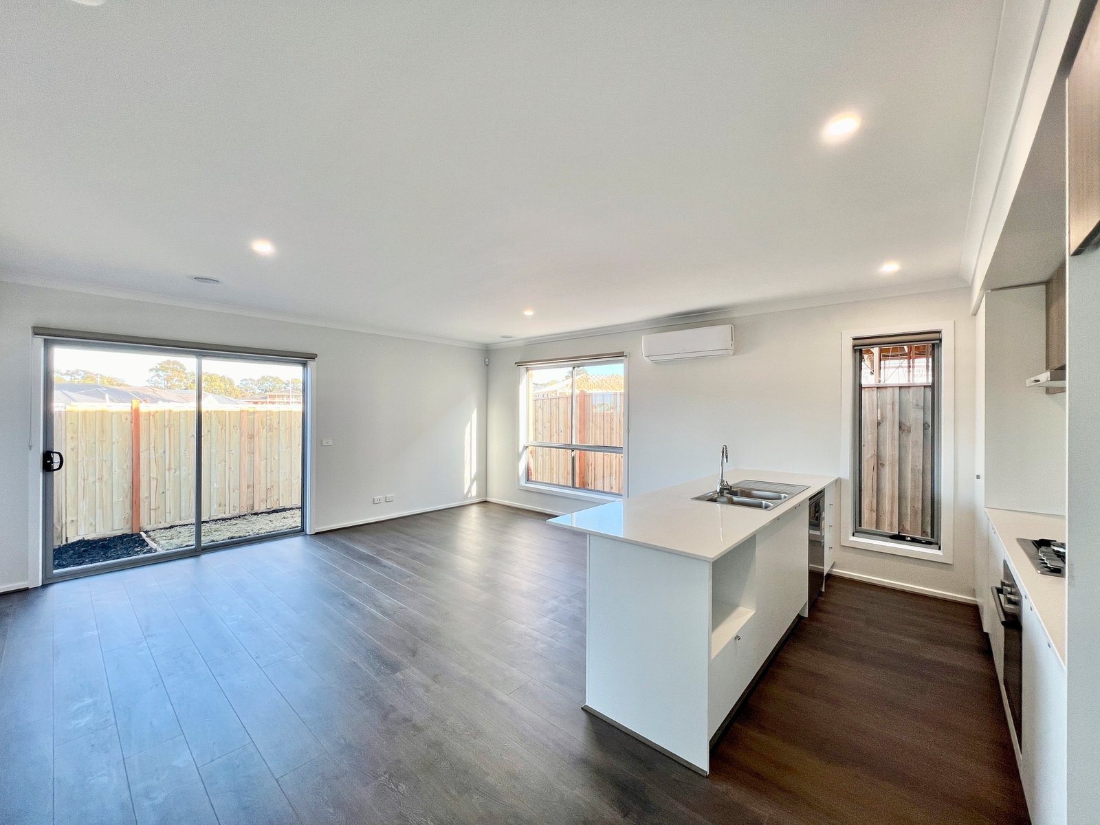 Gallery: 69 Munro Drive