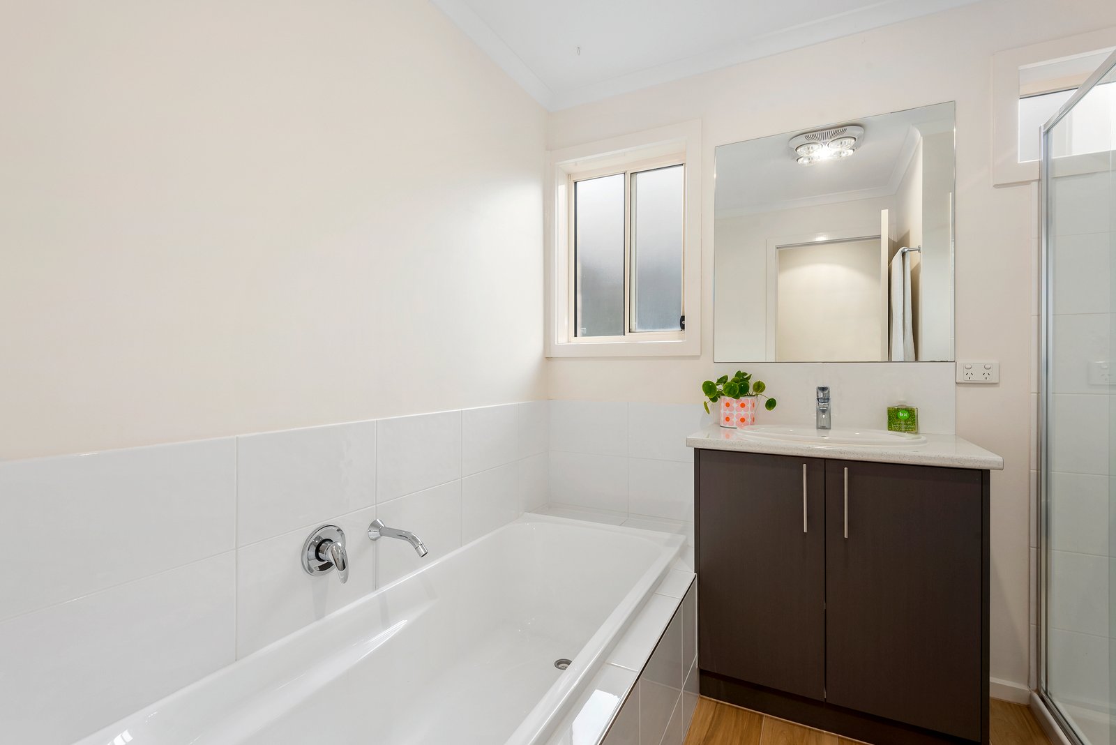 Real Estate and Property in 69 Oakdean Boulevard, Ocean Grove, VIC