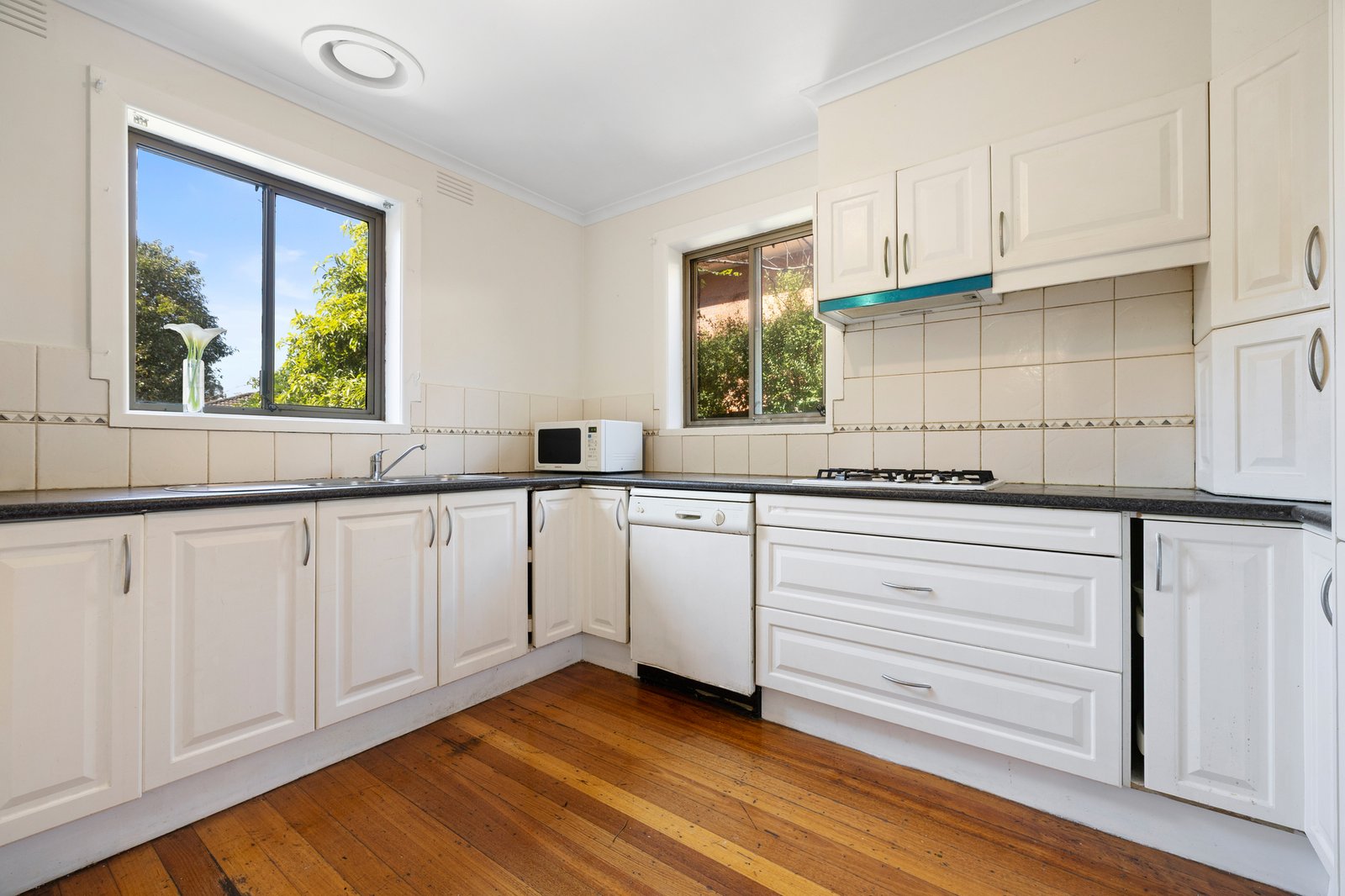 Gallery: 69 Old Burwood Road
