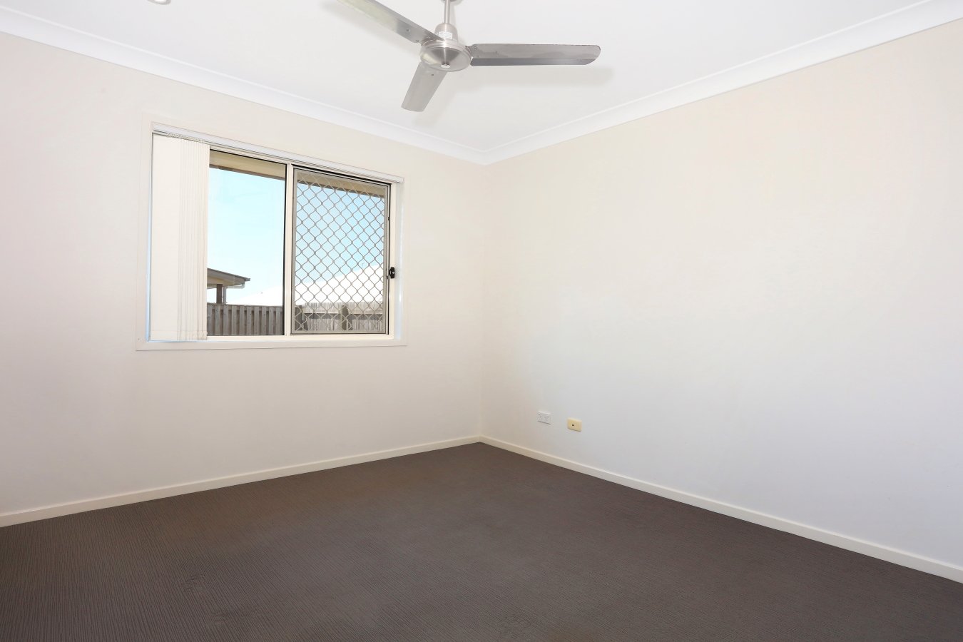 69 Orlando Drive COOMERA 12