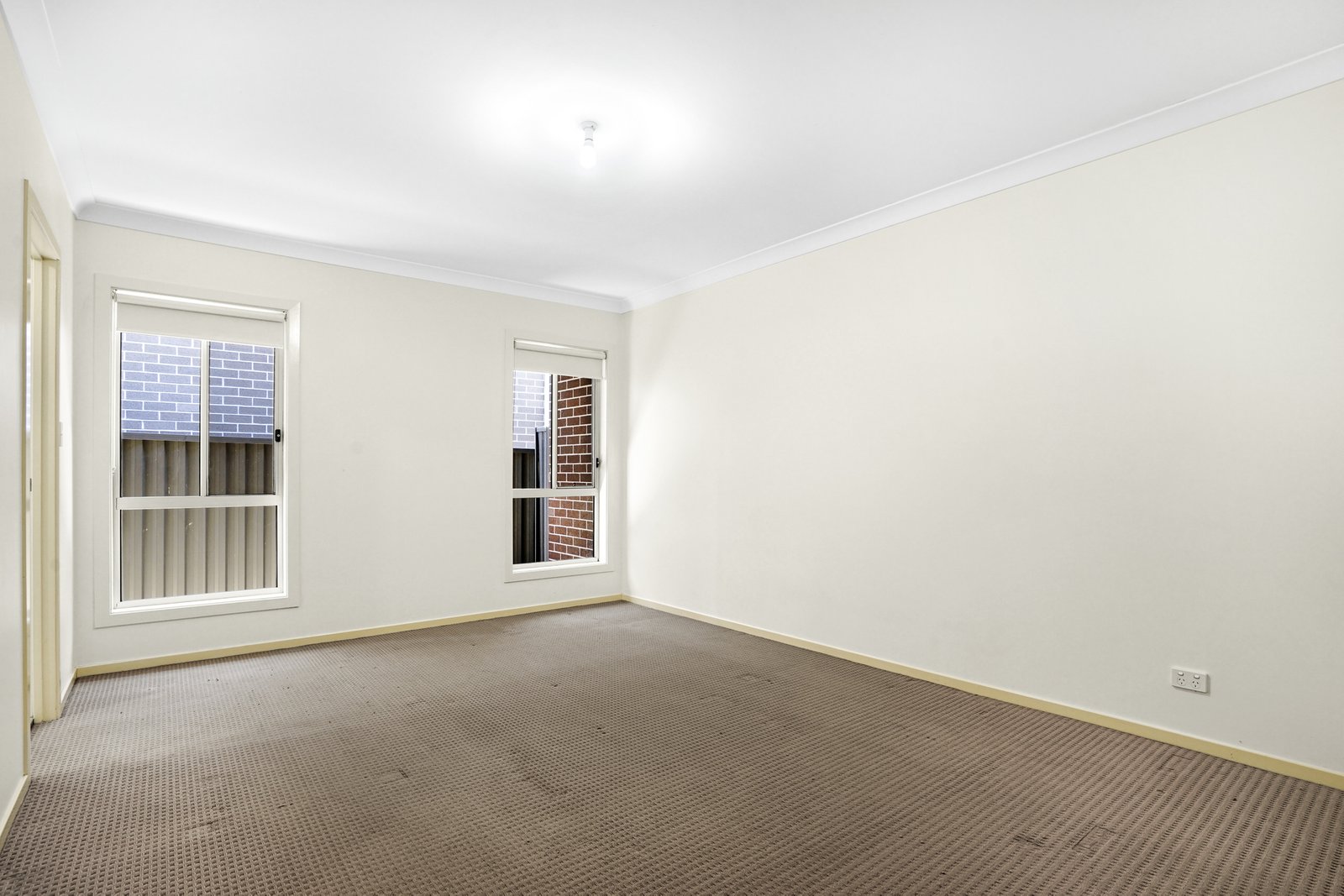 69 Sinclair Parade Jordan Springs 5