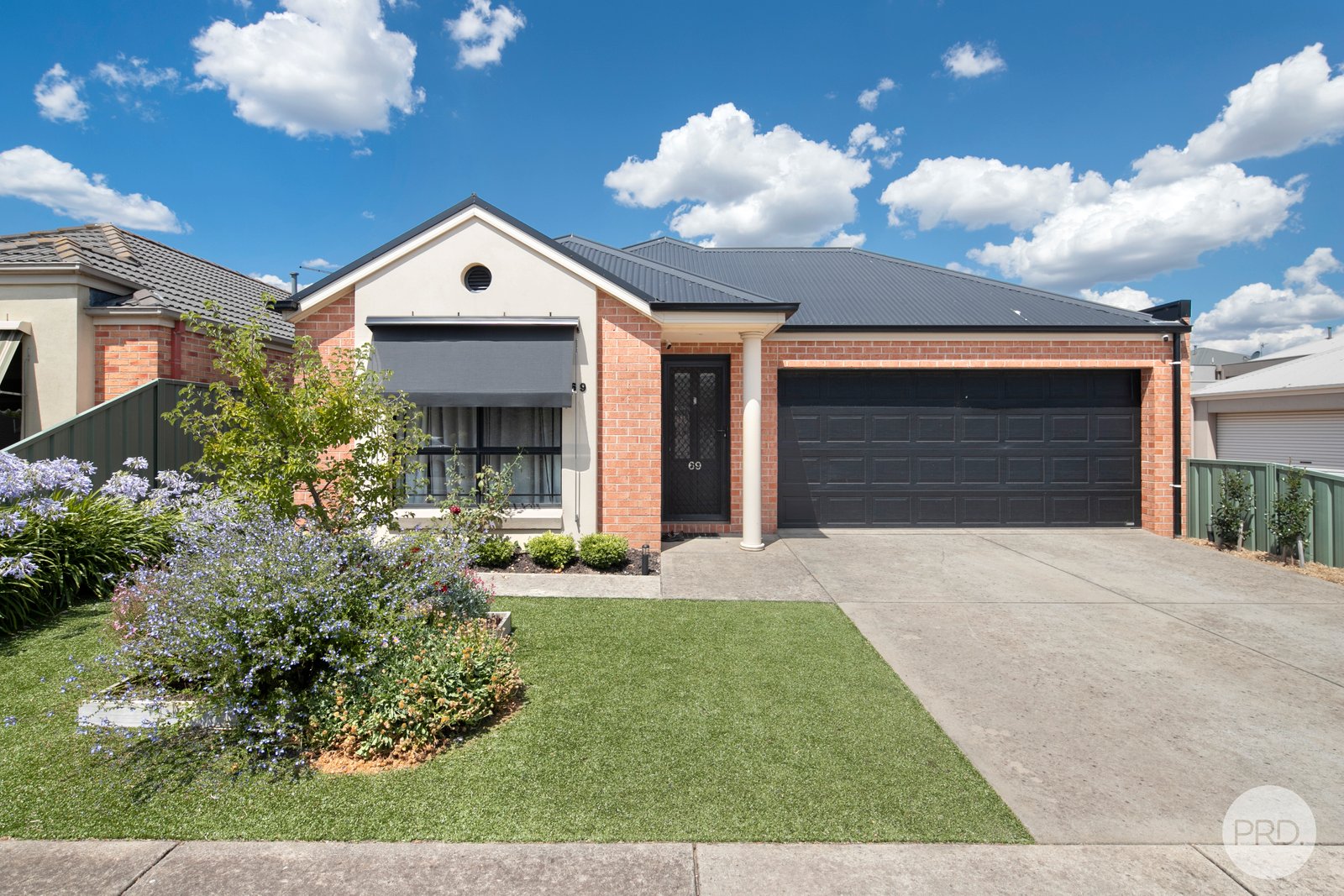 69 Stirling Drive LAKE GARDENS 1
