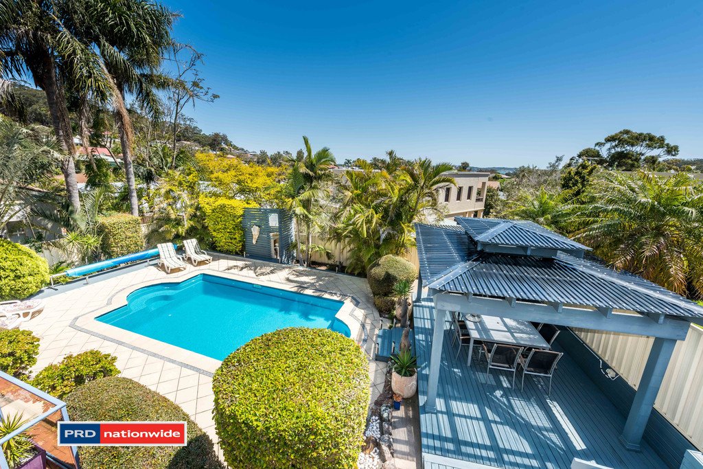 69 The Peninsula  CORLETTE 16