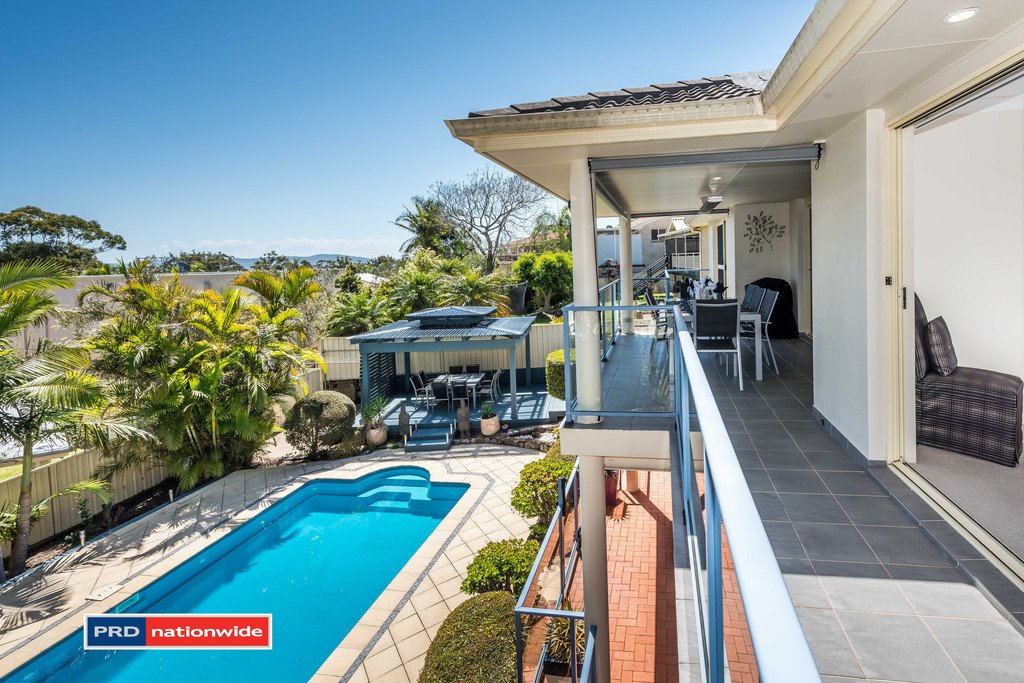 69 The Peninsula  CORLETTE 22
