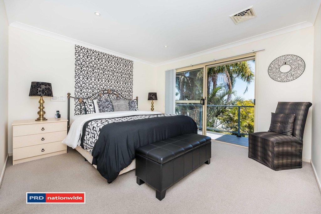 69 The Peninsula  CORLETTE 24