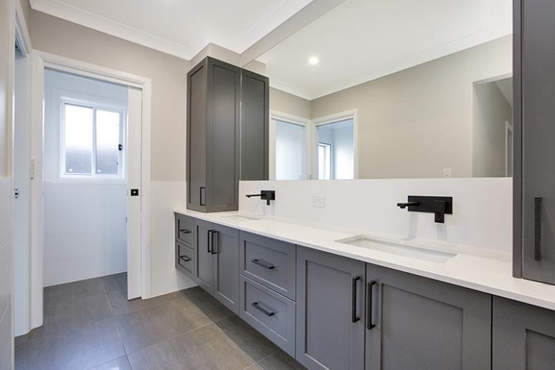 69 Warrah Drive TAMWORTH 7