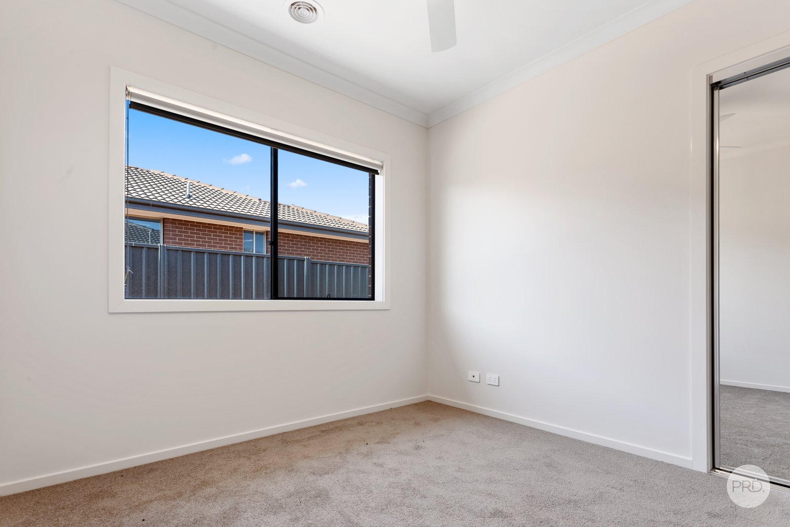 69 Whirrakee Parade HUNTLY 11