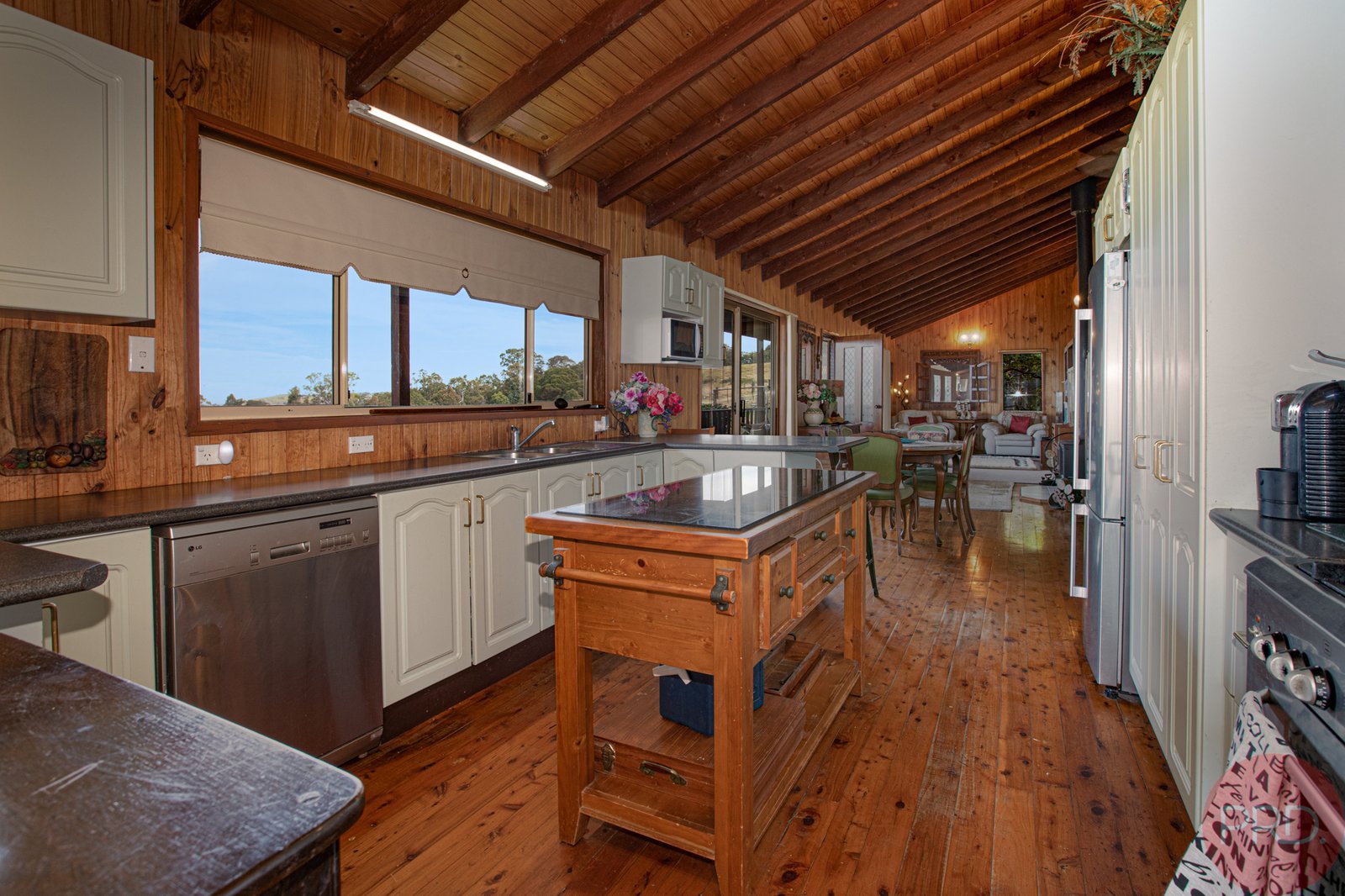 690 Lambs Valley Road LAMBS VALLEY 13