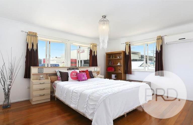 690 Robinson Road West  ASPLEY 4